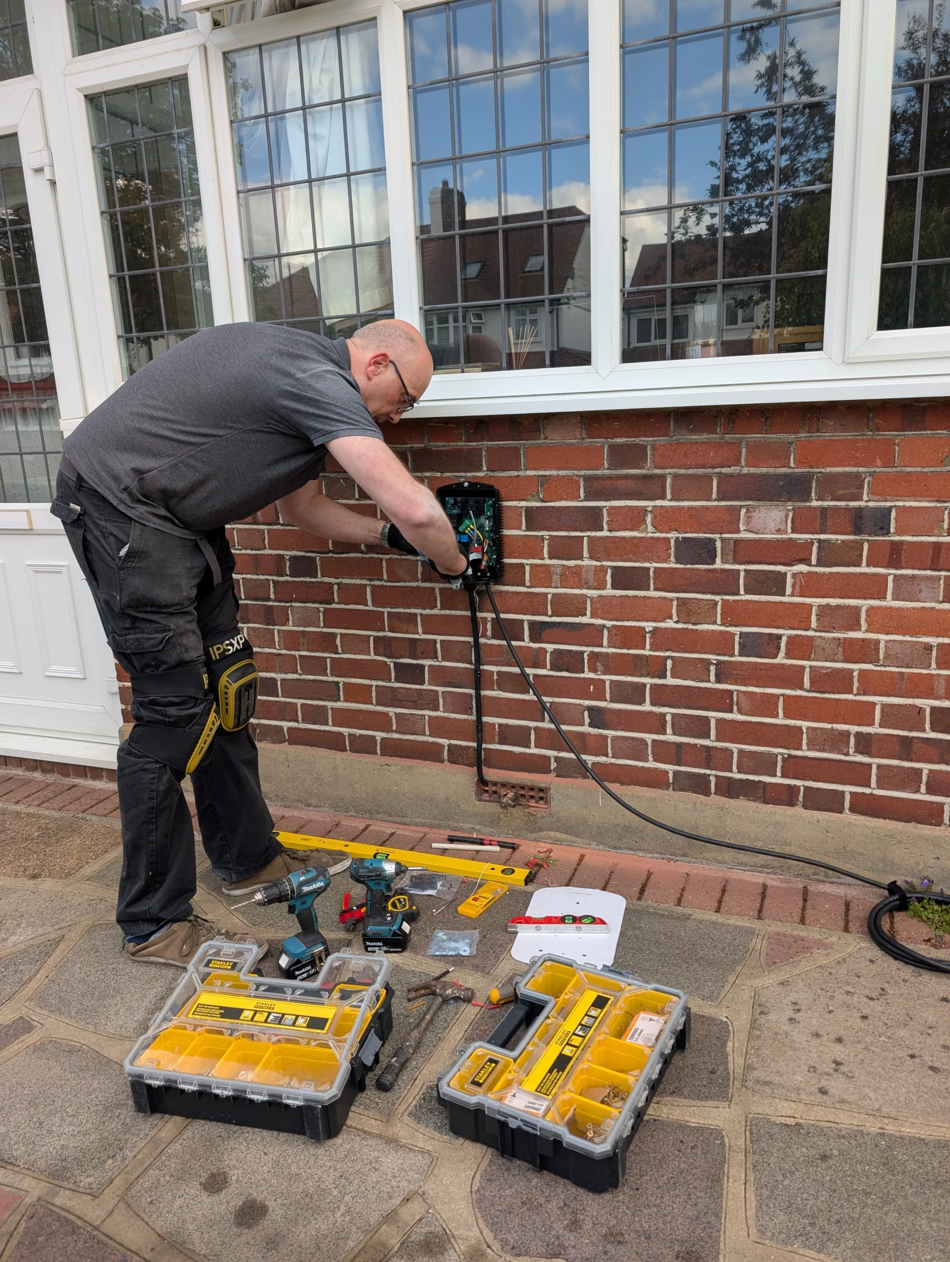 powering-up-sidcup-a-look-at-our-latest-hypervolt-ev-charger-installation